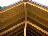 Carport mit integriertem Satteldach